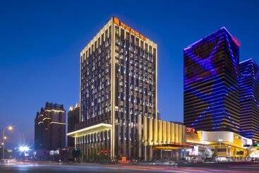 هتل Wanda Realm Yiwu