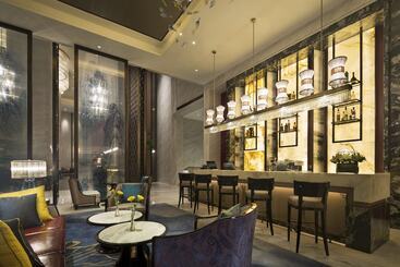 هتل Wanda Realm Yiwu