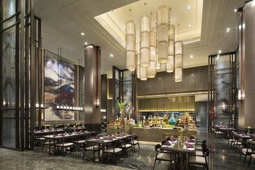 هتل Wanda Realm Yiwu