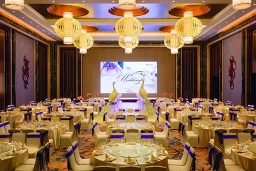 هتل Wyndham Urumqi North