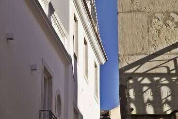 Lisbon Five Stars Apartments Combro 77