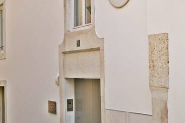 Lisbon Five Stars Apartments Combro 77