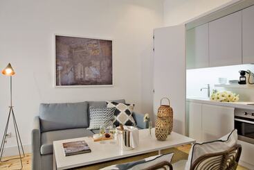 Lisbon Five Stars Apartments Combro 77