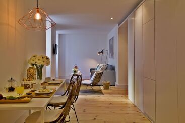 Lisbon Five Stars Apartments Combro 77