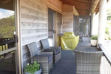 Opua Boutique Seaview Motel