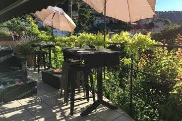 Skylark Bed & Breakfast