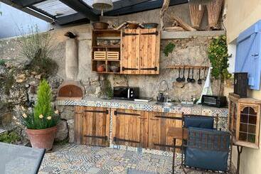 Skylark Bed & Breakfast