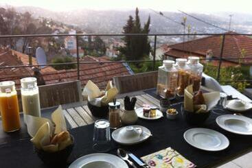 Skylark Bed & Breakfast