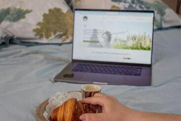 تختخواب و صبحانه La Sorellerie