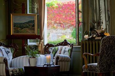 تختخواب و صبحانه Maison 76