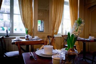 تختخواب و صبحانه Maison 76