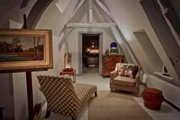 تختخواب و صبحانه Maison 76