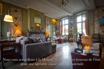 تختخواب و صبحانه Maison 76