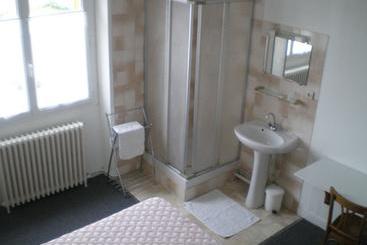 هتل Hôtel La Jetée Sud