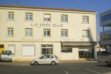 هتل Hôtel La Jetée Sud