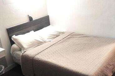 هتل Hôtel Résidence Saint Ouen