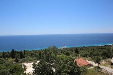 هتل La Maroja View