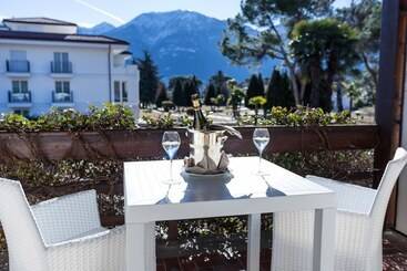 Villa Favorita   Parkhotel Delta
