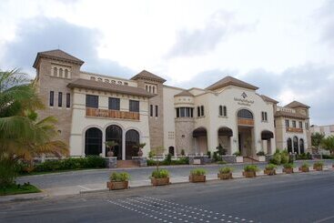 Rawasi Hotel Apartments