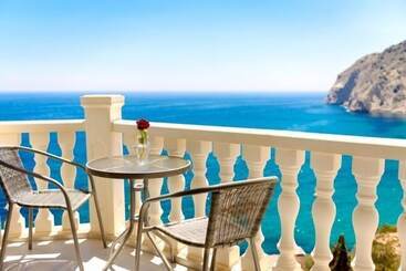 Aparthotel Ola Blanca