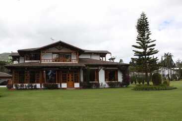 Casa D Campo Tababela Hotel Boutique