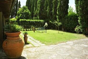 هتل Cascina De  Fagiolari