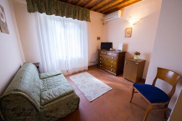 هتل Cascina De  Fagiolari
