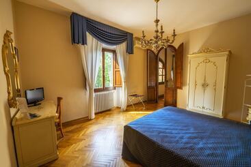 هتل Cascina De  Fagiolari