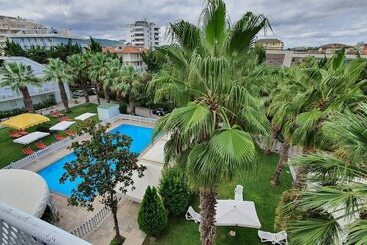 هتل Centro Vacanze Domus M.g