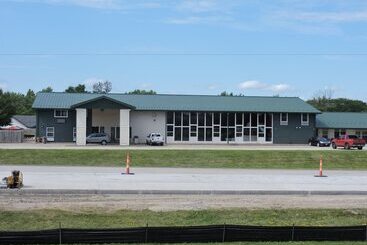 هتل Indian Hills Inn & Rv Park
