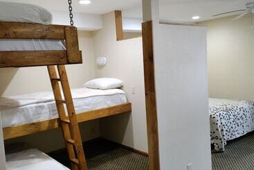 هتل Indian Hills Inn & Rv Park