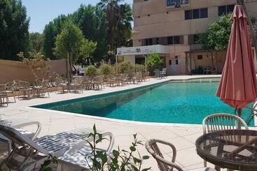 هتل Mansouri Mansions