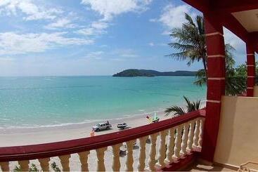هتل Melati Tanjong Beach Resort