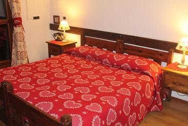 هتل Notre Maison