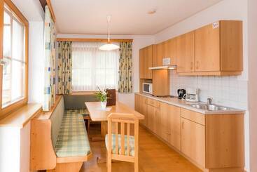 هتل Apartpension Kristall