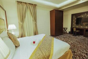 Rest Night Hotel Serviced Apartments  Alhamra