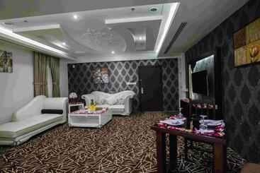 Rest Night Hotel Serviced Apartments  Alhamra