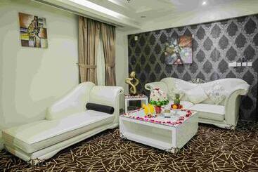 Rest Night Hotel Serviced Apartments  Alhamra