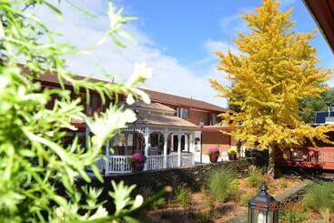 酒店 The Inn At Crumpin Fox