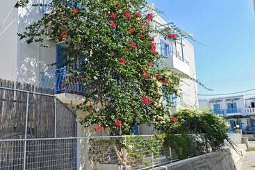 هتل Tilemachos Rooms & Studios