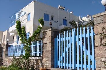هتل Tilemachos Rooms & Studios