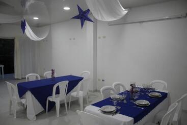 هتل Victoria Imperial