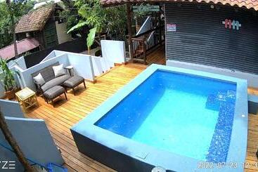 تختخواب و صبحانه Quinta Esencia