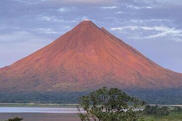 هتل Arenal Vista Lodge