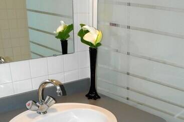 هتل Fasthôtel Niort