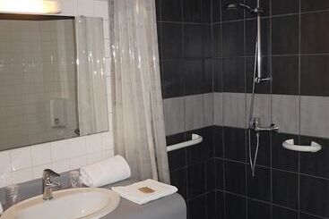 هتل Fasthôtel Niort