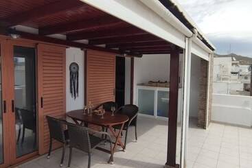 هتل Kapetanos Rooms