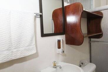 هتل La Fortuna Rooms