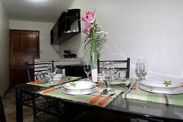 هتل La Fortuna Rooms
