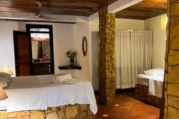 هتل Locanda Samara Beach